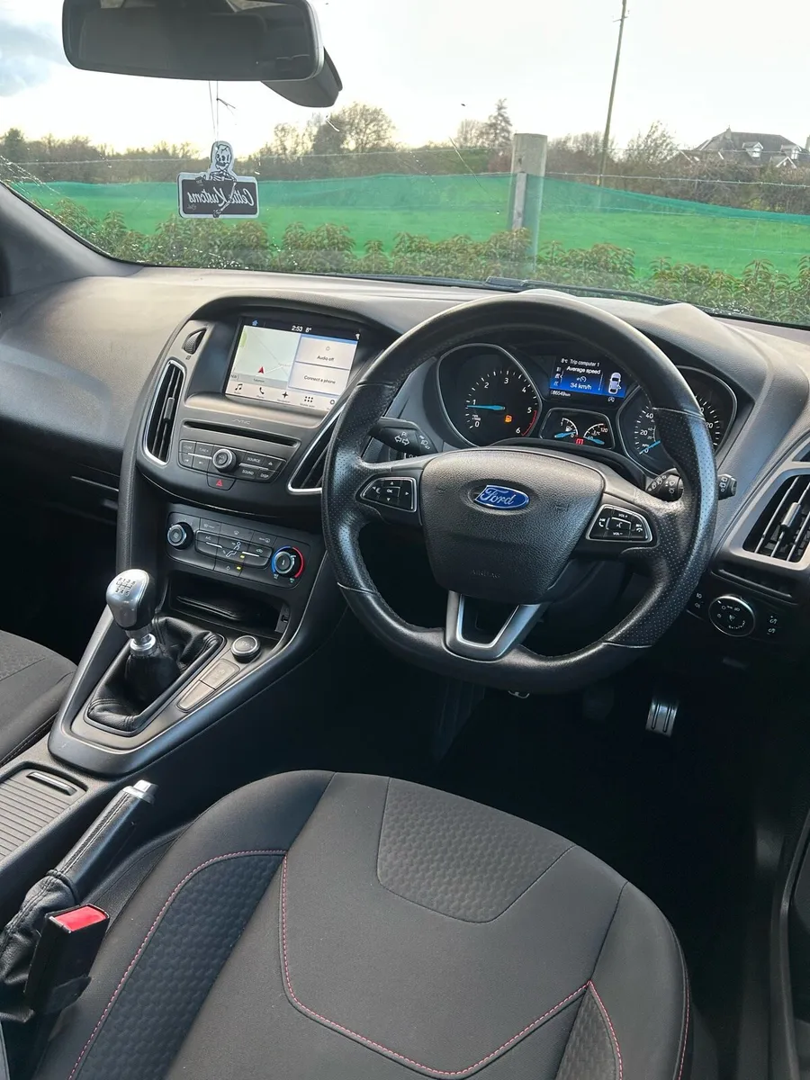 Ford focus st line-LOW MILEAGE - Image 4