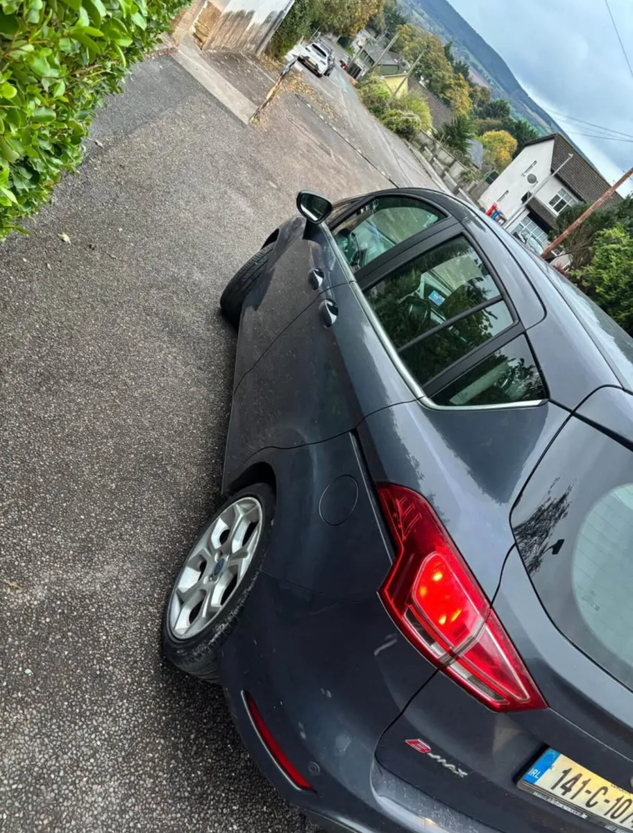 Ford Bmax low milage - Image 4