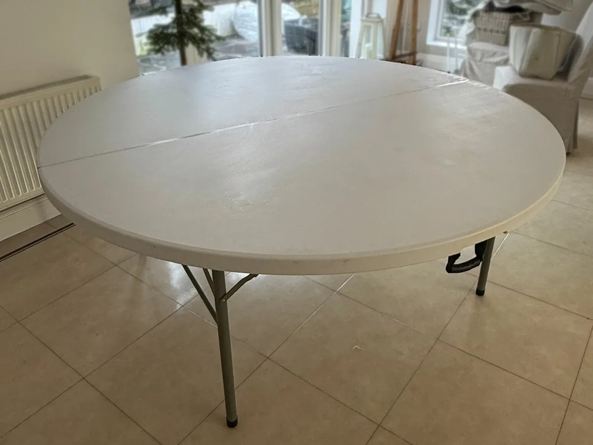 6ft Trestle Table - Image 1