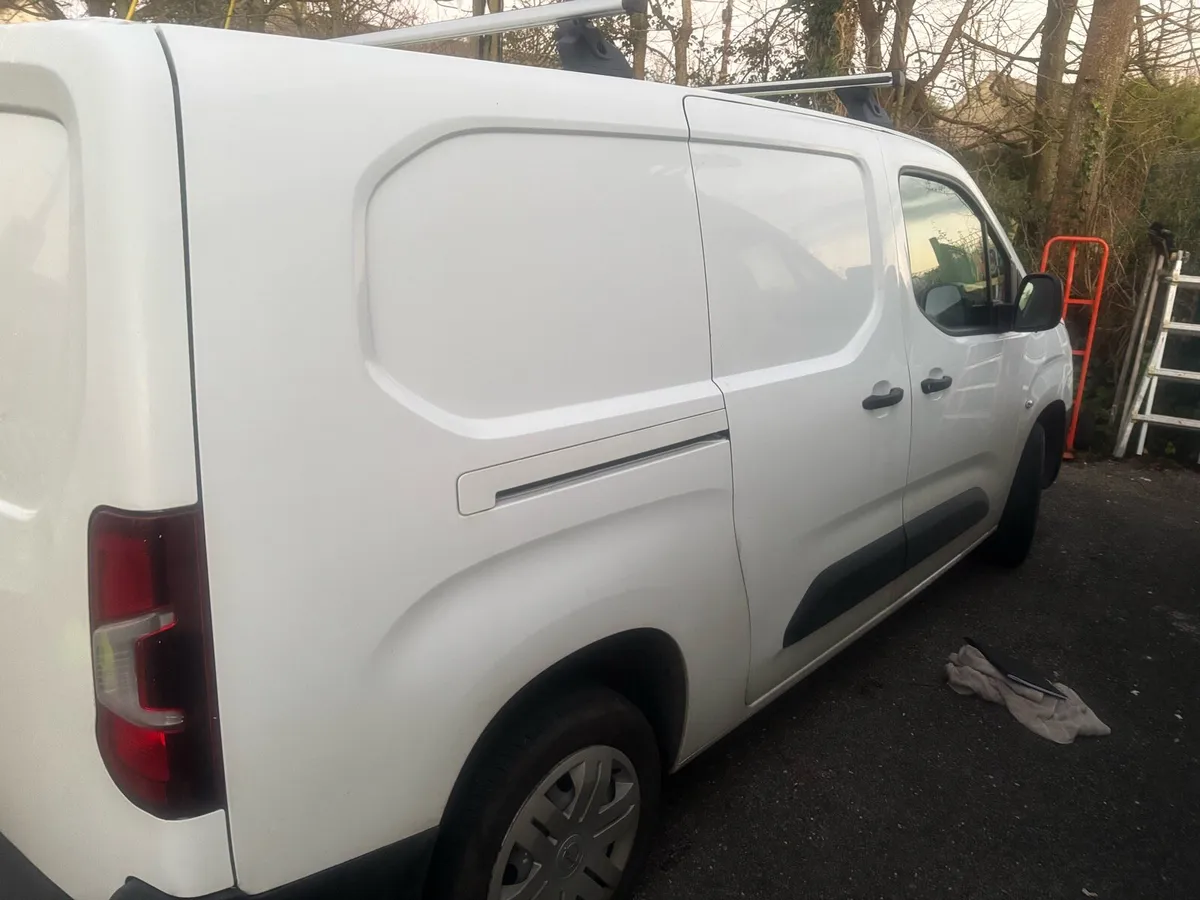 Opel Combo - Image 4