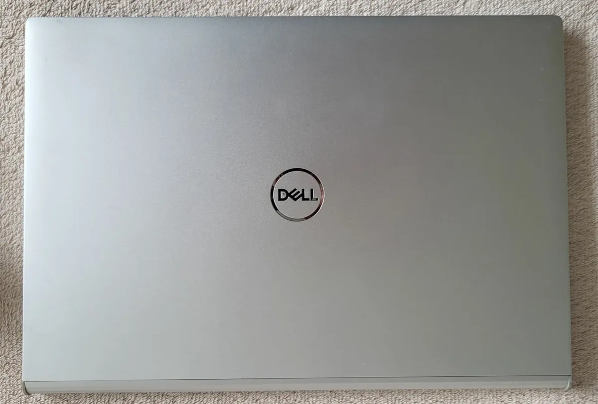 Dell Inspiron 7400 Laptop - Image 2