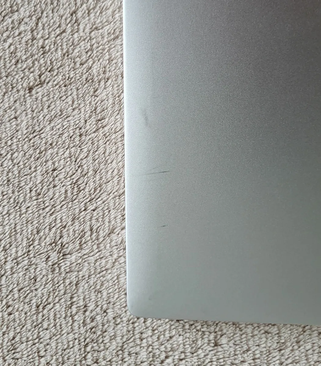 Dell Inspiron 7400 Laptop - Image 3