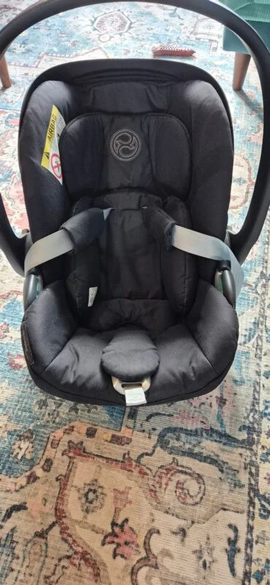 Car Seat - cybex cloud z car seat including iso-fix 360 degree base - Image 1