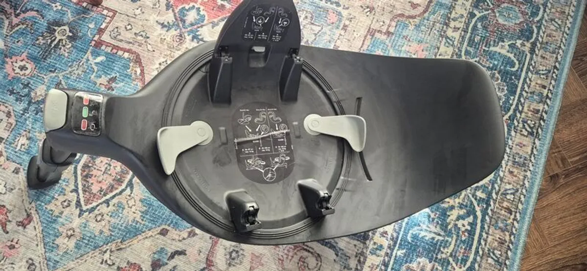 Car Seat - cybex cloud z car seat including iso-fix 360 degree base - Image 4