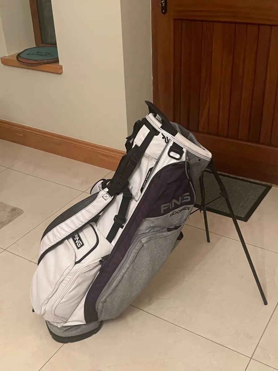 Ping Hoofer Golf bag - Image 1