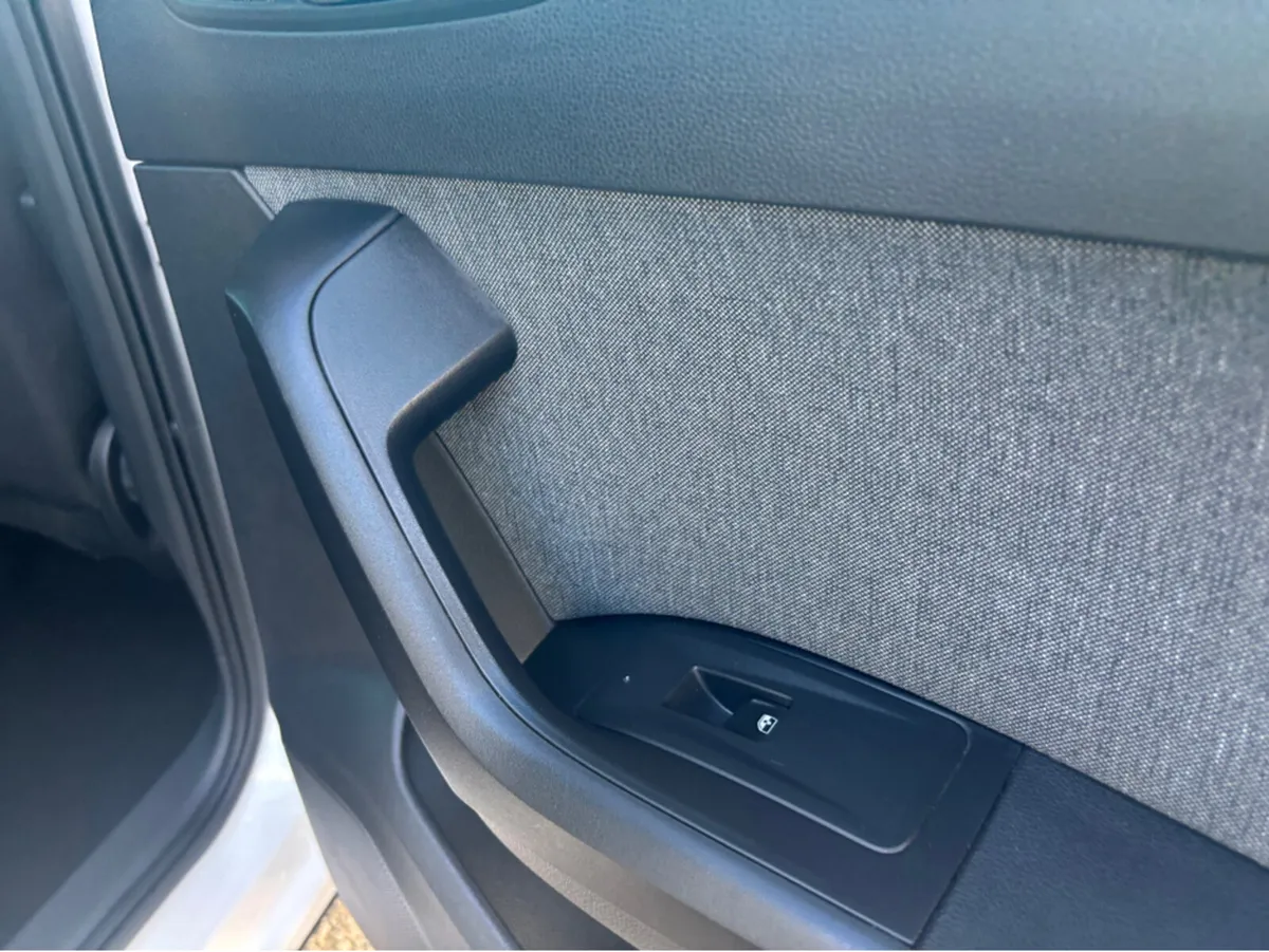 SEAT Ateca ATECA PA 2.0 TDI 150HP - Image 2