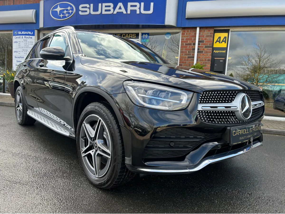 Mercedes-Benz GLC 300 AMG LINE E 4MATIC {4x4 } Hyb - Image 2
