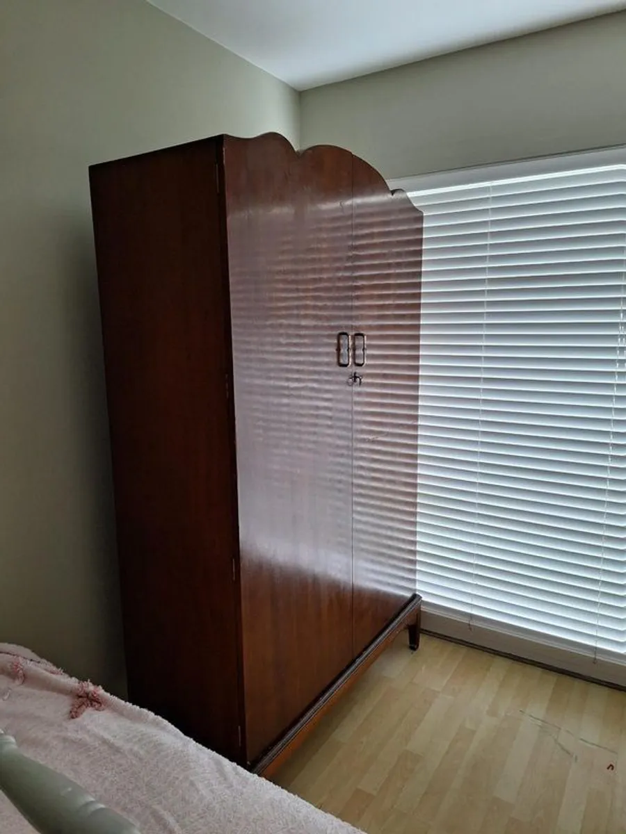 Antique Mahogany wardrobe - Image 1