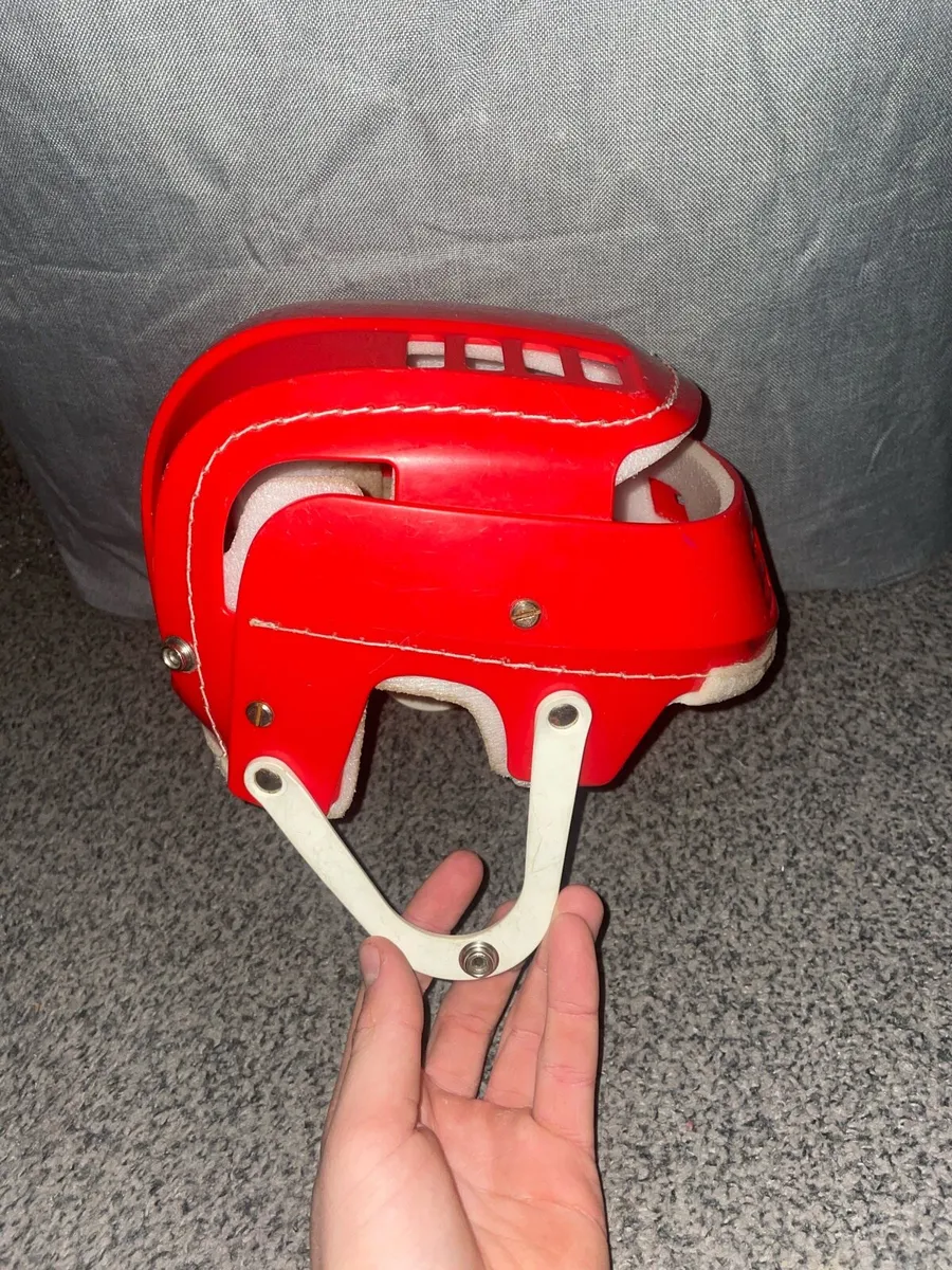 Gola new style RED - Image 4