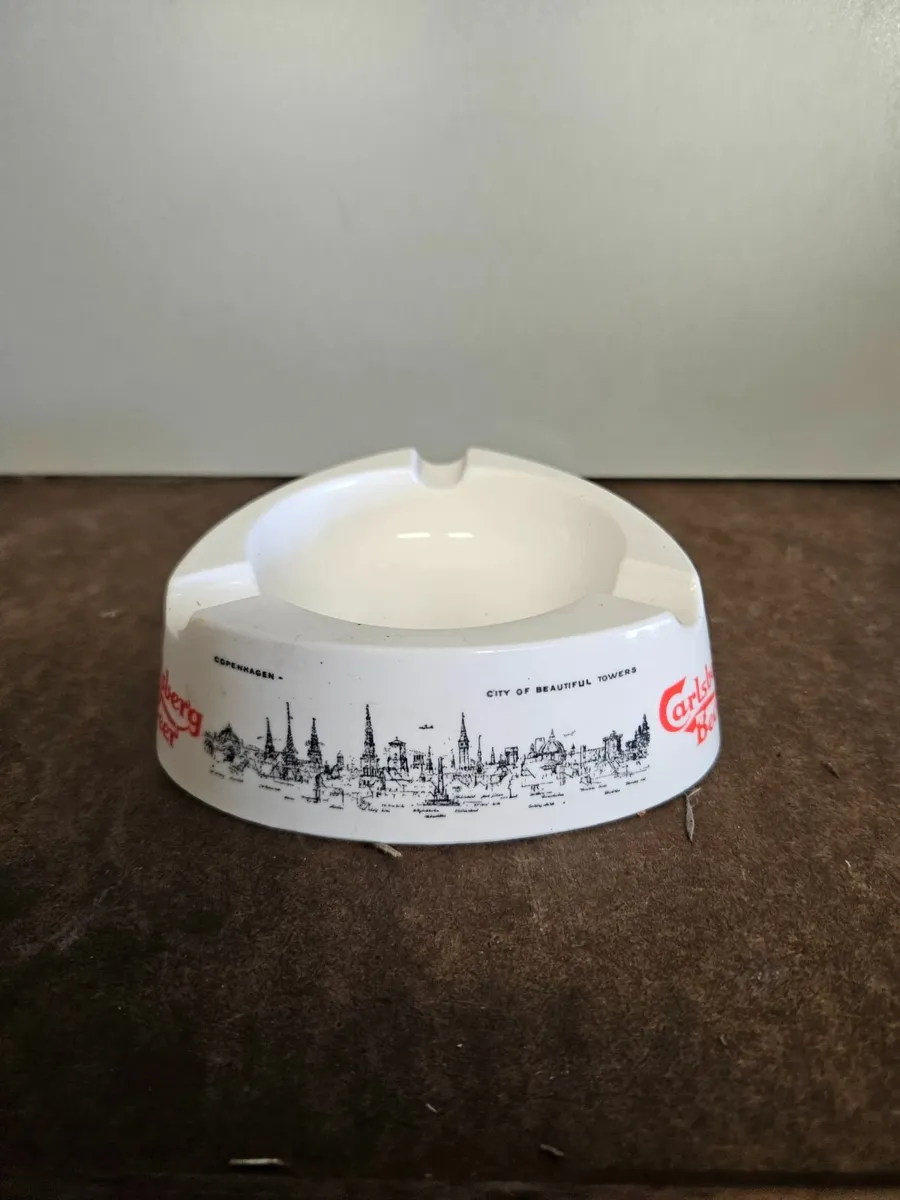 Vintage Small Carlsberg Ashtray - Image 1