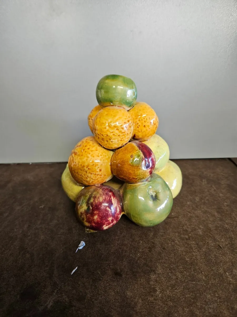 Vintage Ceramic Fruit Dispay - Image 4