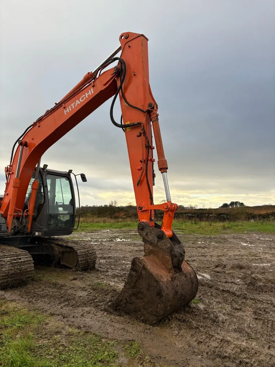 Hitachi 130-3 - Image 3