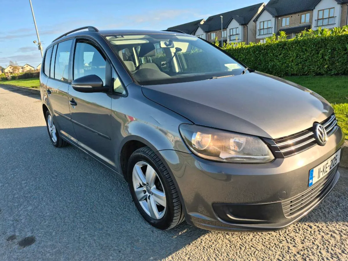 Vw Touran 7 seater 1.6 diesel - Image 4