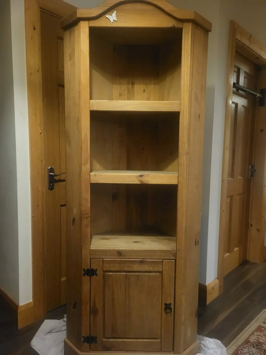 Corona Corner Unit - Image 1