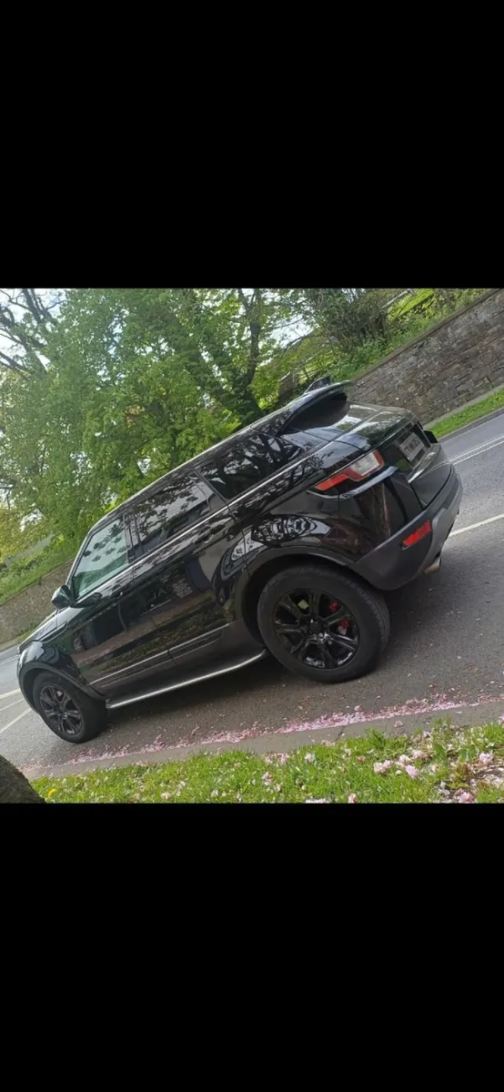 Land Rover Range Rover Evoque  2017 High Spec - Image 2