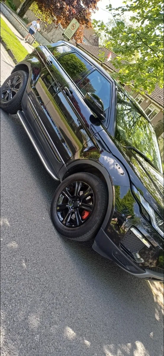 Land Rover Range Rover Evoque  2017 High Spec - Image 3