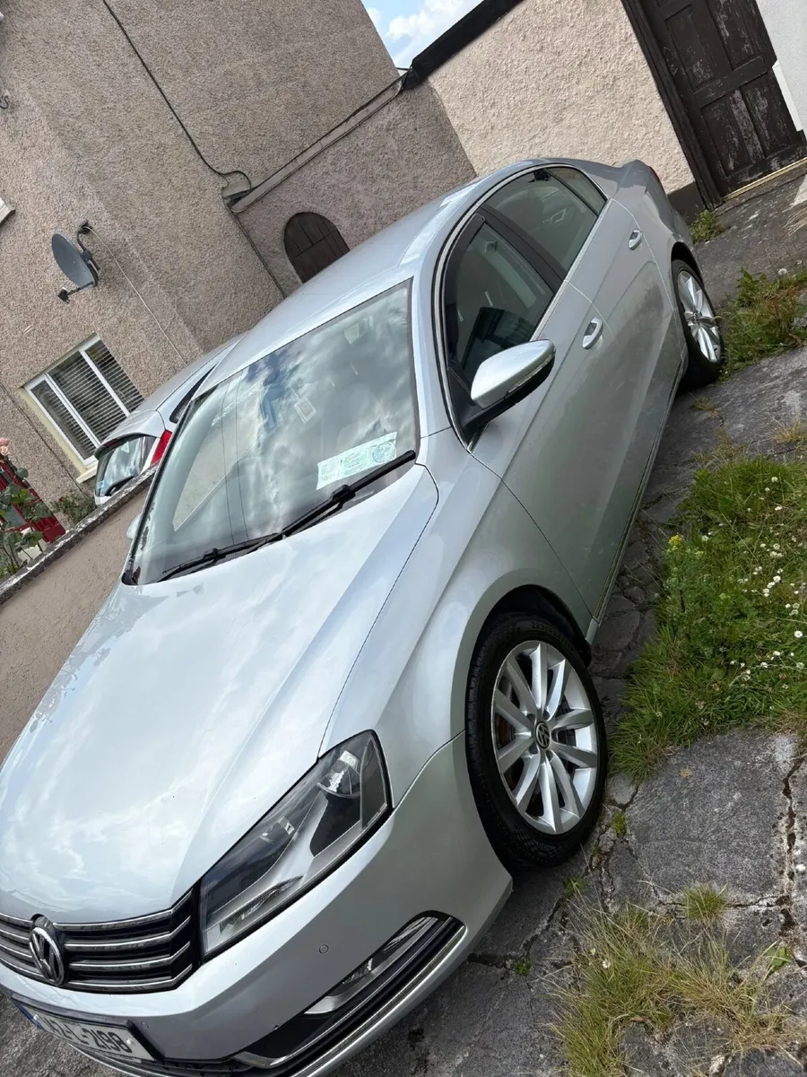 Volkswagen Passat highline  !!tax & tested!! - Image 1