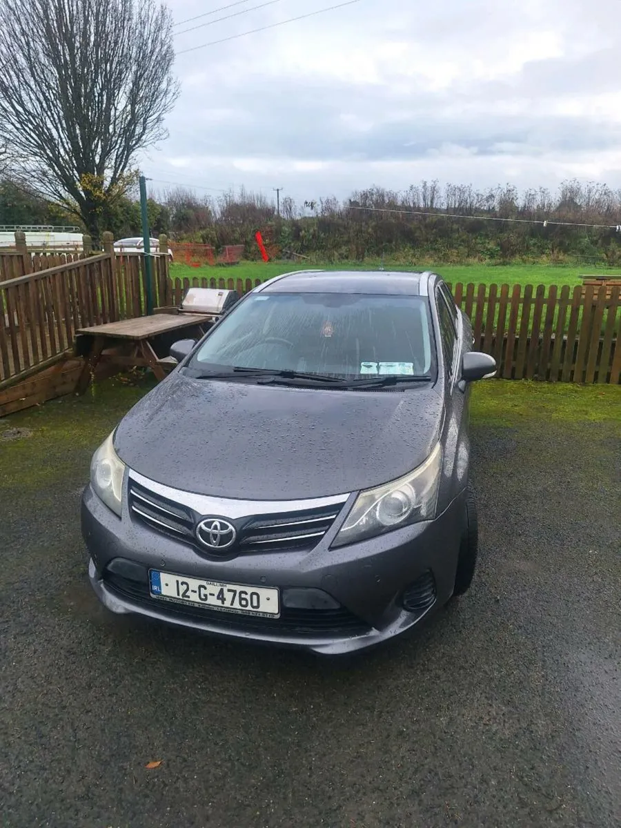 Toyota Avensis 2012 Diesel - Image 1