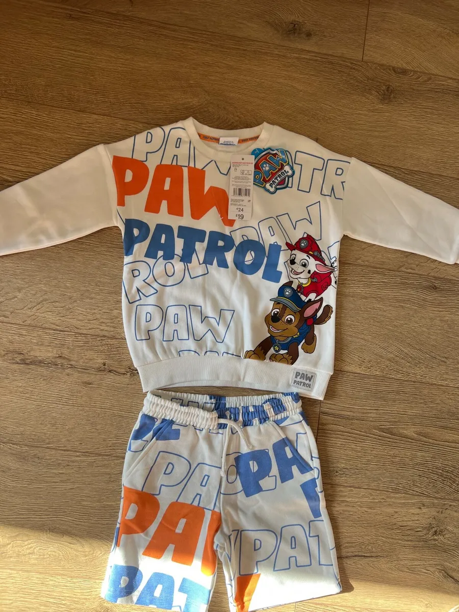 Paw Patrol size 116cm(5-6 years) NEW - Image 1