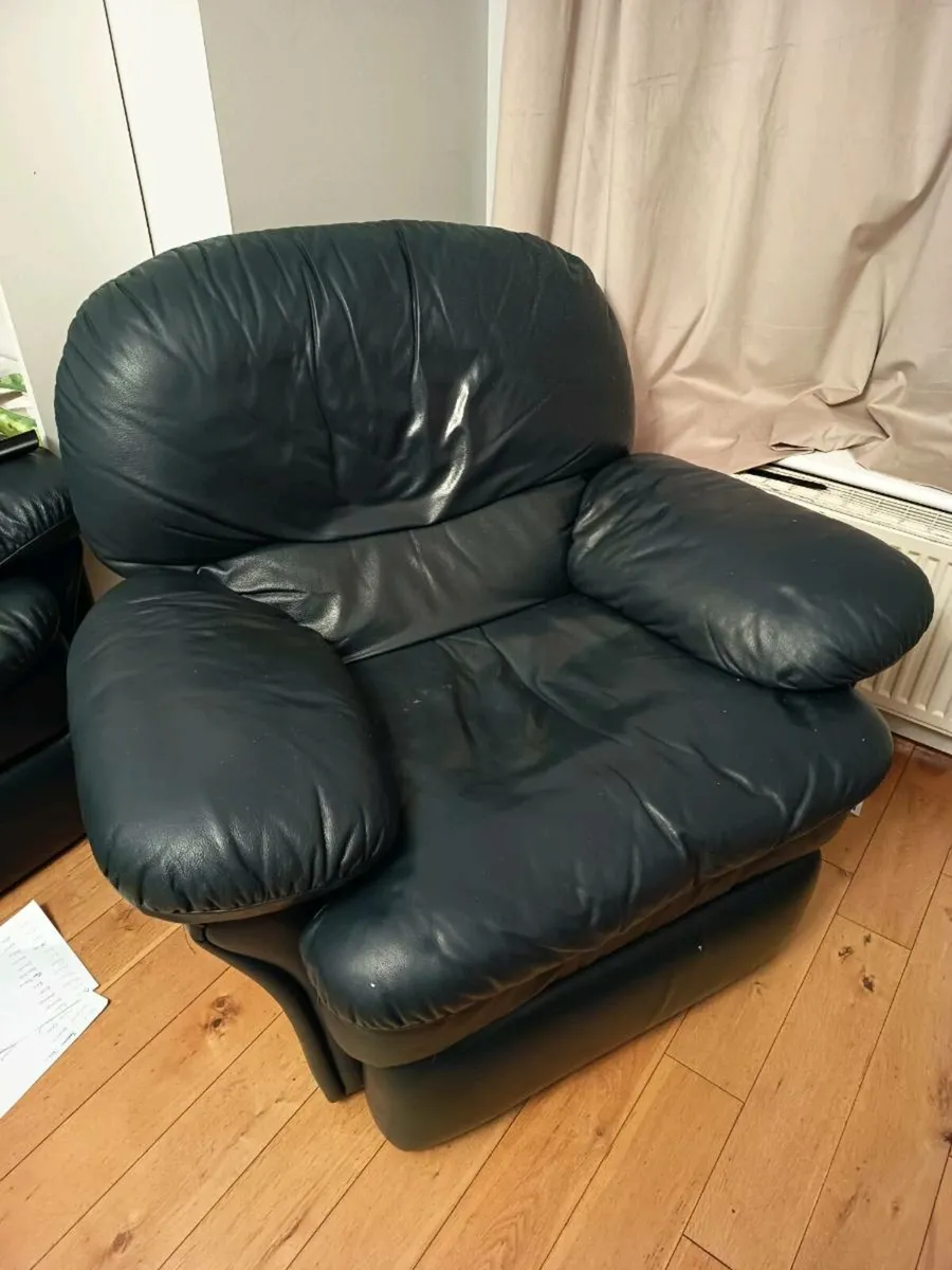 Large 3 seater recliner sofa and armchair - Image 2