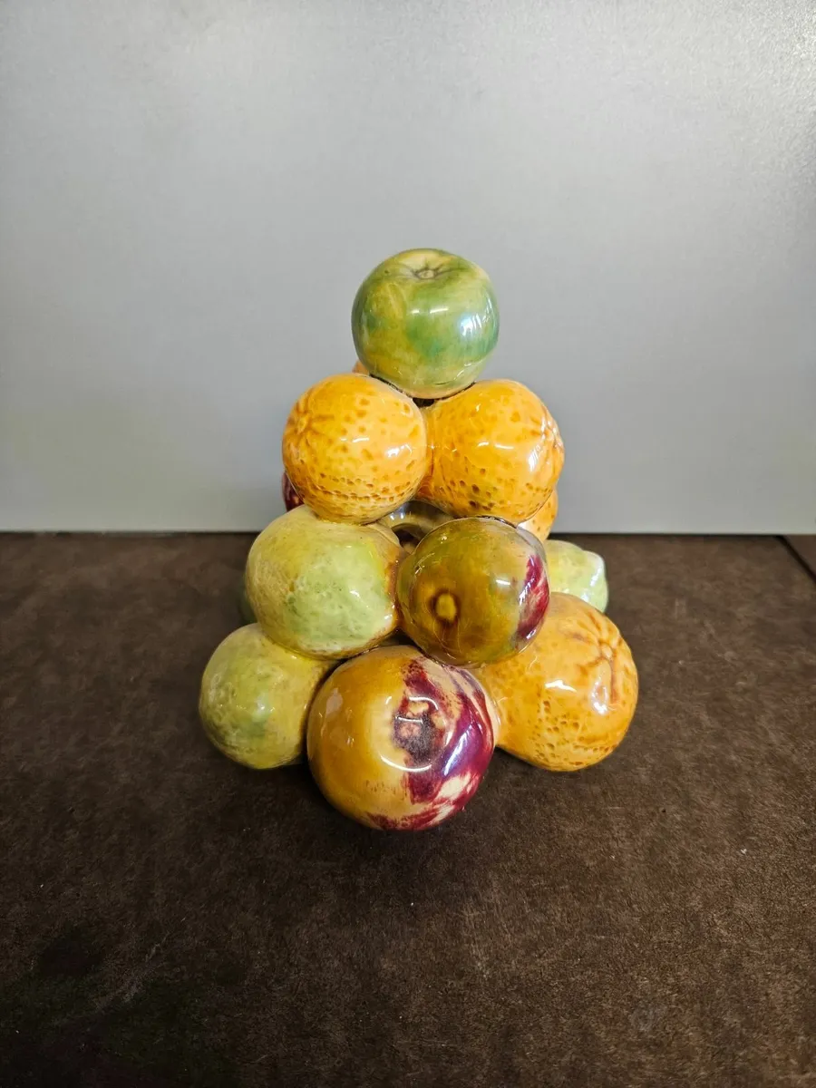 Vintage Ceramic Fruit Dispay - Image 1