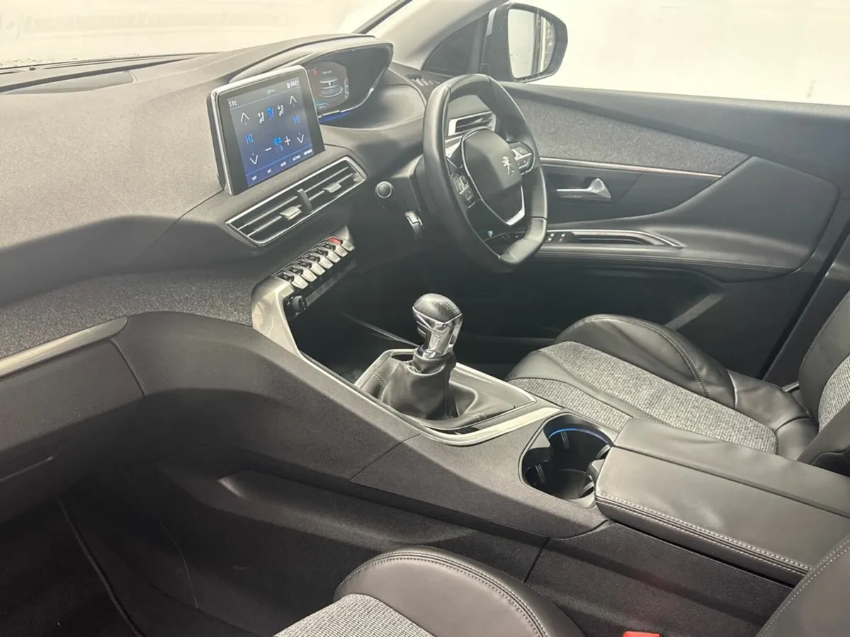 Peugeot 3008 1.6HDI ALLURE *FREE HAMPER* €60 P/W - Image 4