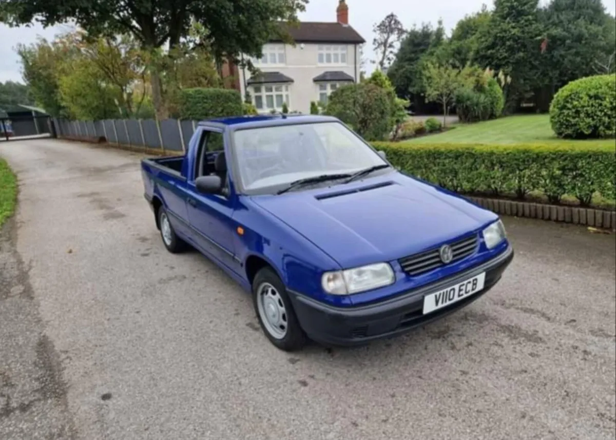 Volkswagen Caddy Pick-up - Image 2
