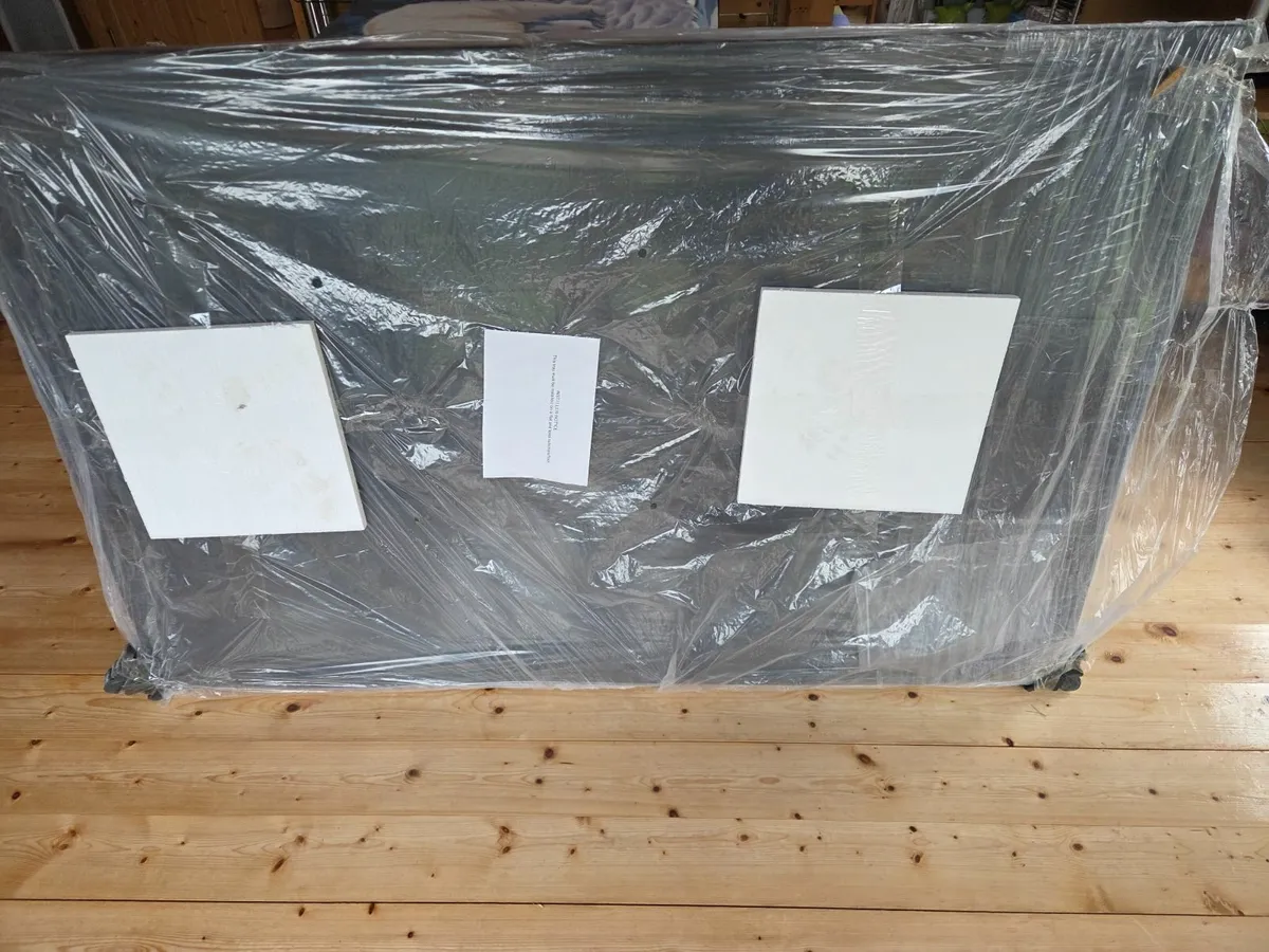 Shower tray - Image 2