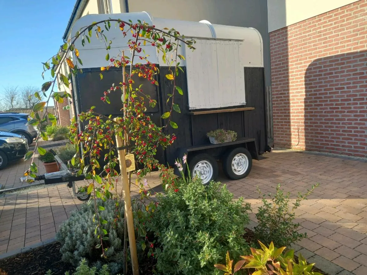 Horsebox Catering Trailer - Image 2