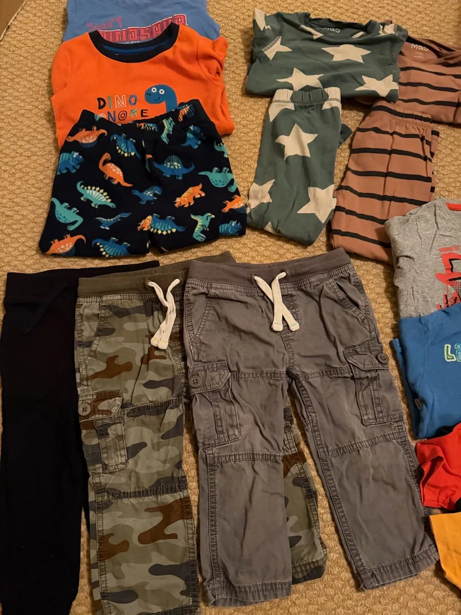 Boy clothes bundle - Image 2