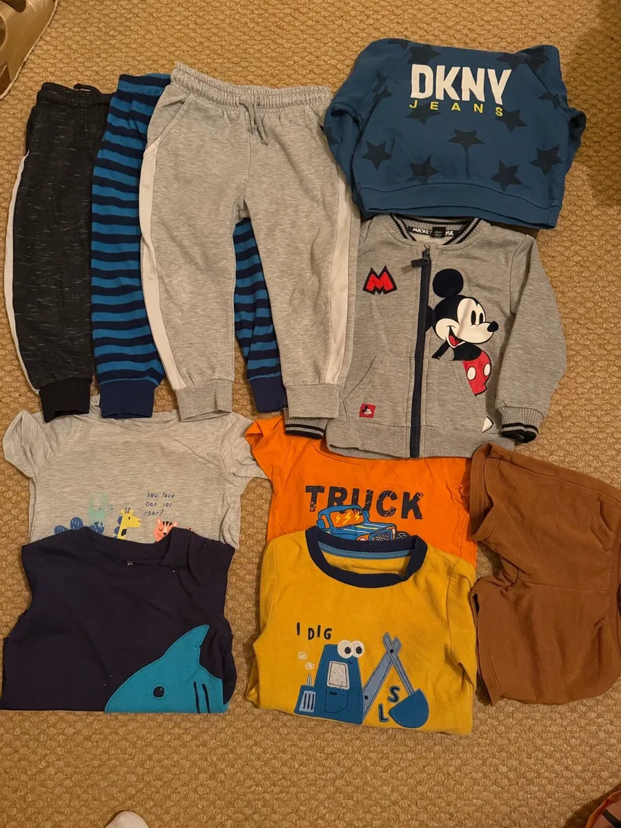 Boy clothes bundle - Image 3