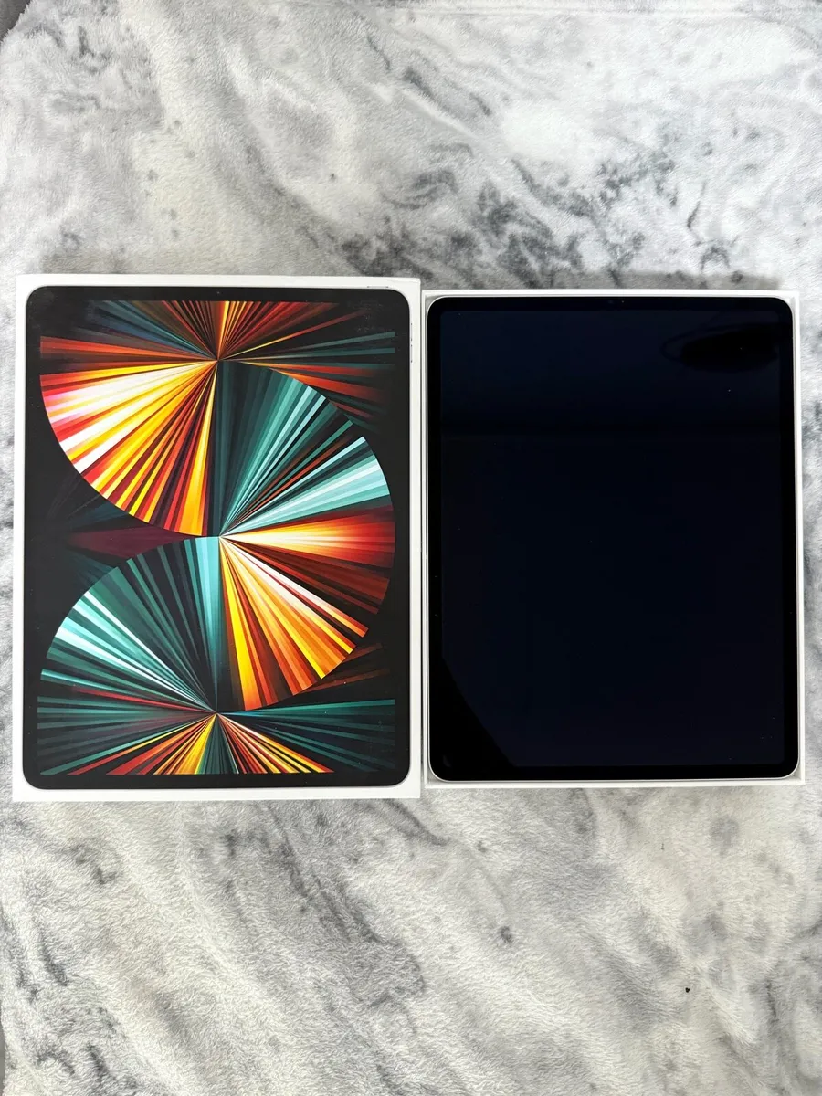 iPad Pro - 12.9 inch - 5th Gen - Silver - 128Gb - Image 1