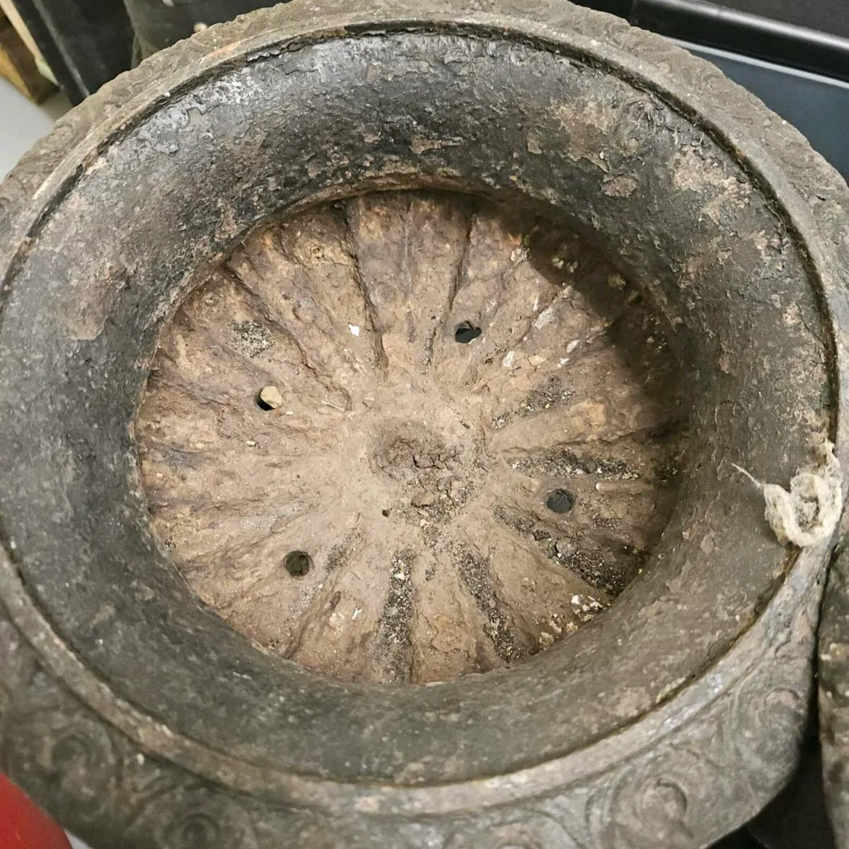 Antique French planters - Image 3