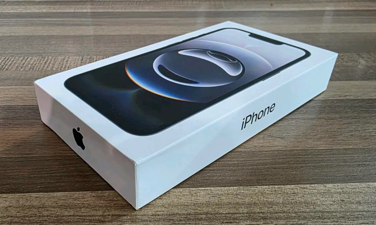 Iphone 16E NEW!! - Image 1