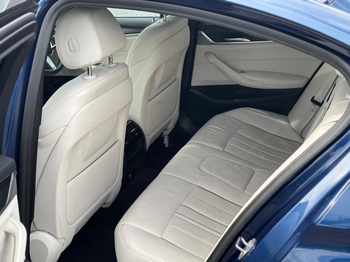 2021 BMW 520d M Sport - Image 2