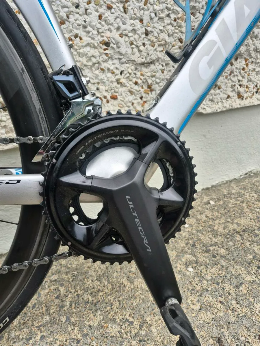 Giant Propel Bike - Image 3