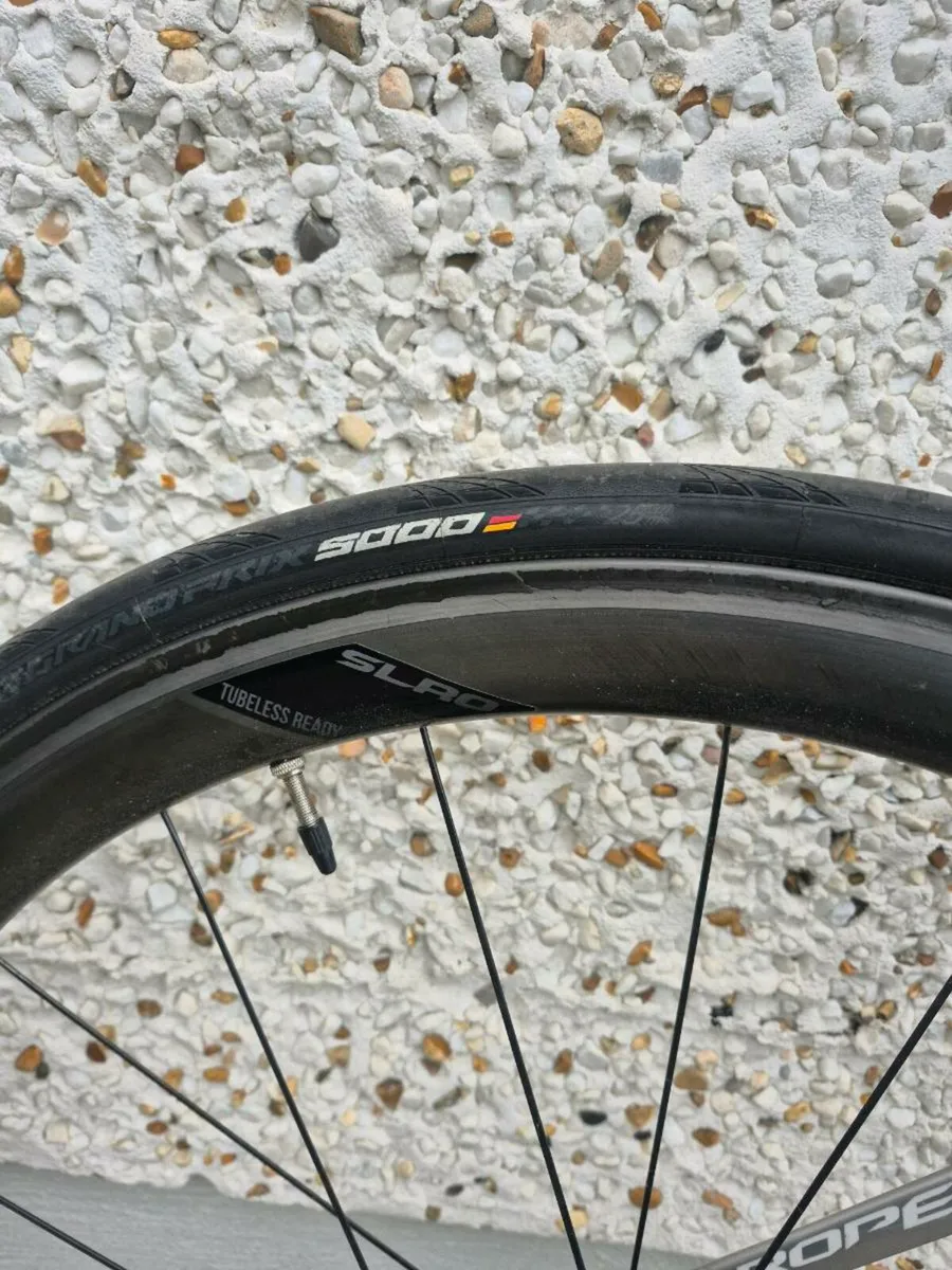 Giant Propel Bike - Image 4