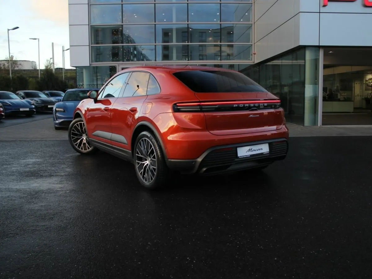 Porsche Macan Electric - Image 3