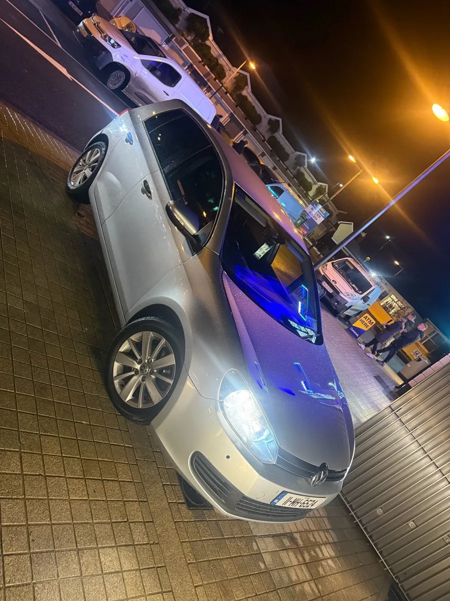 Volkswagen Golf - Image 2