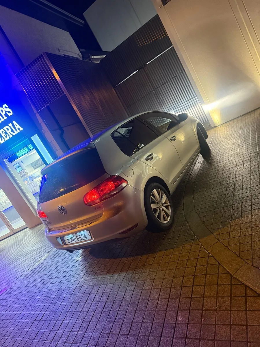 Volkswagen Golf - Image 3