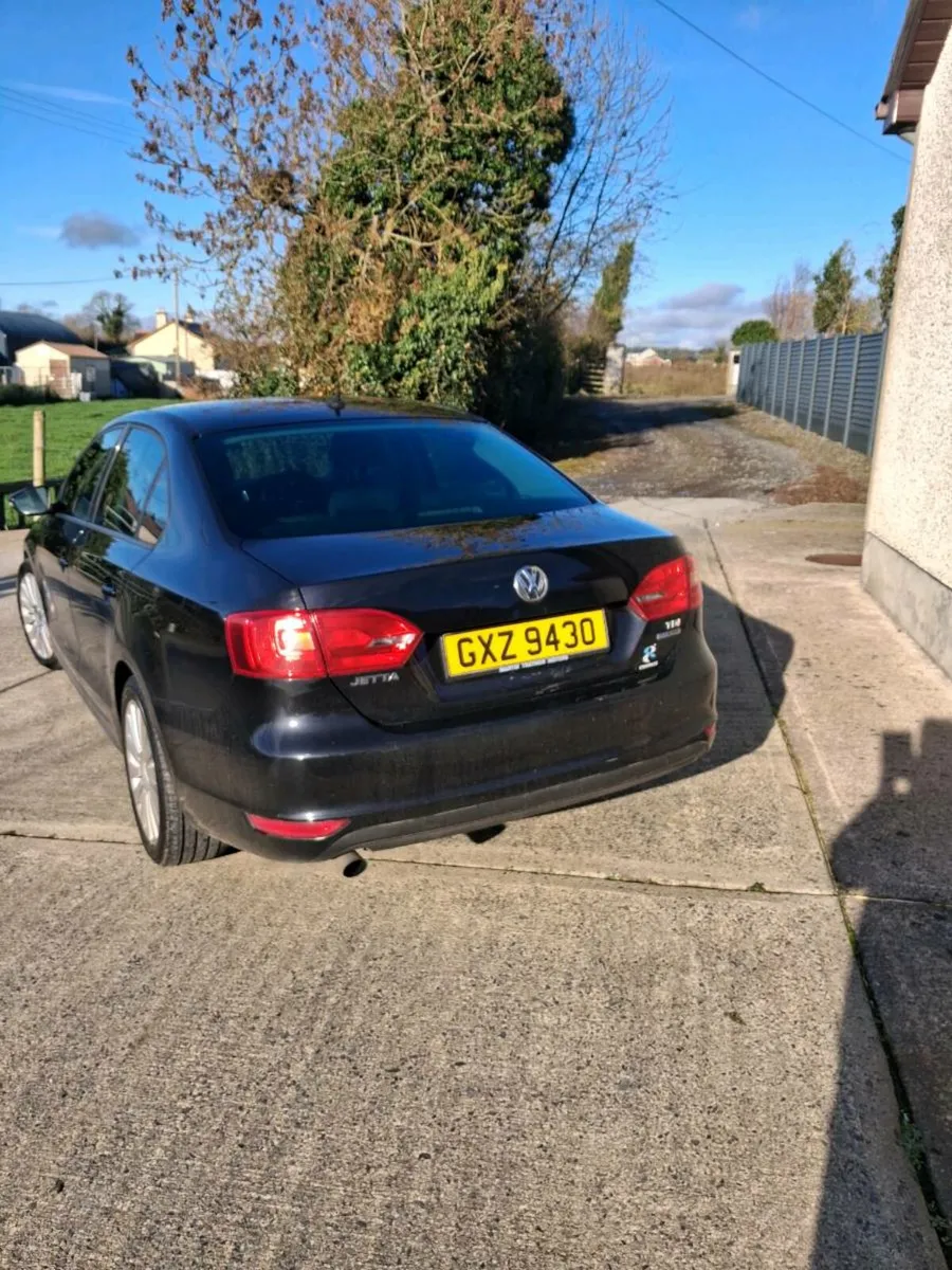 Volkswagen jetta 2011 - Image 3