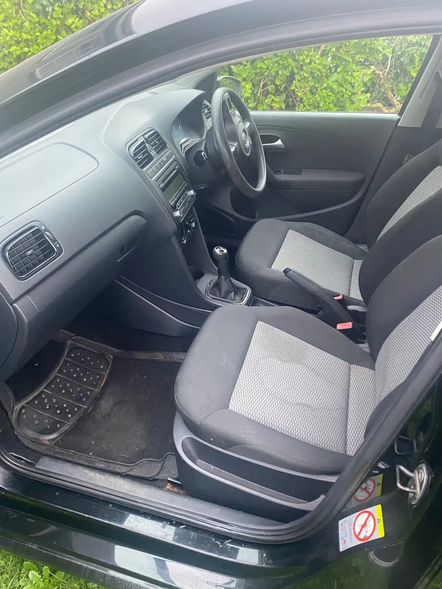 Volkswagen Polo 2011 - Image 4
