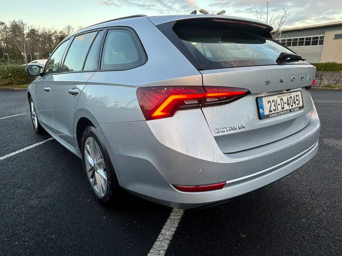 2023 SKODA OCTAVIA AMBITION 2.0 TDI ESTATE - Image 4