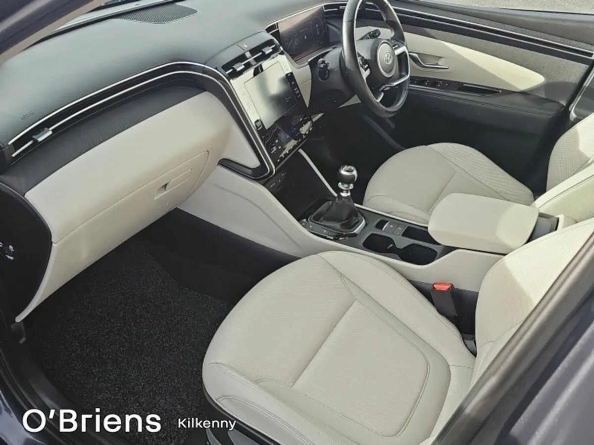 Hyundai Tucson EXECUTIVE 1.6 DSL 5DR *1 OWNER - PR - Image 4