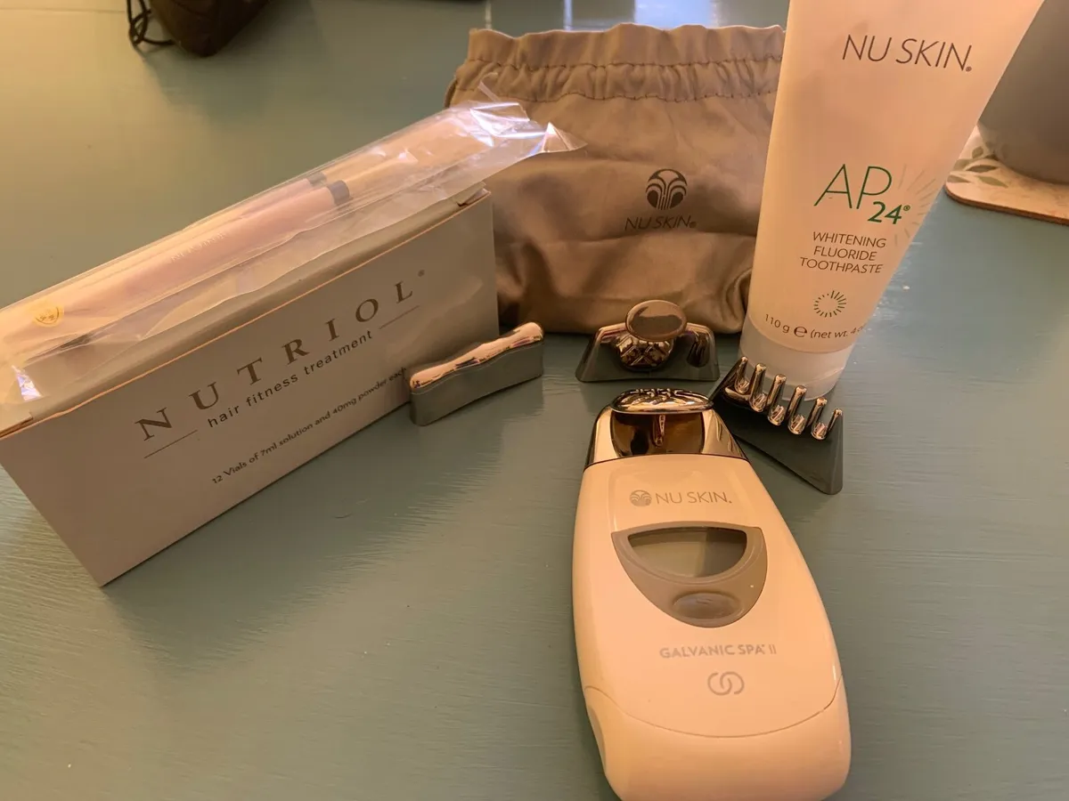 Nuskin Facial Galvanic Spa Machine - Image 1