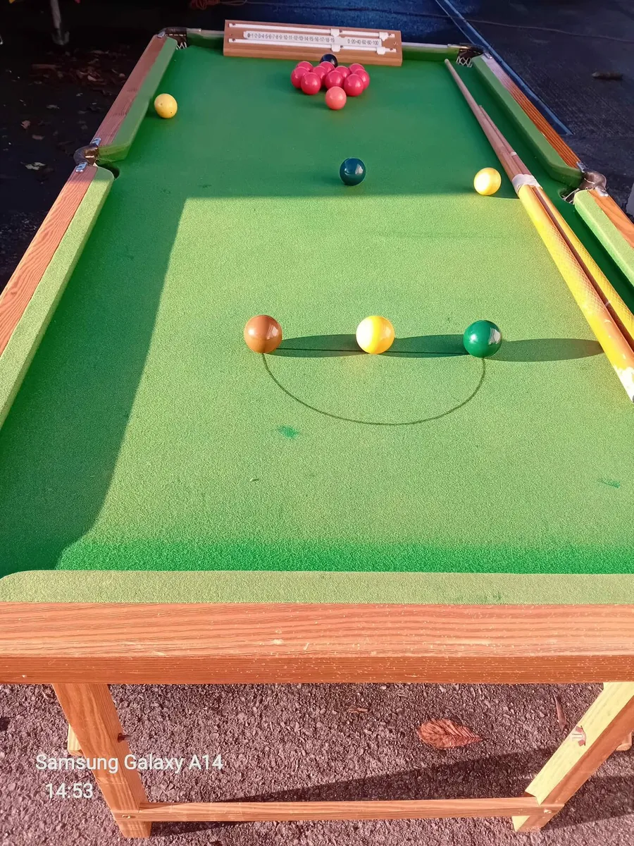 Pool table - Image 2