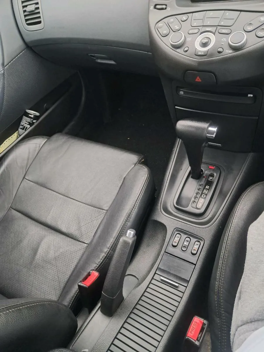 Nissan primera - Image 4