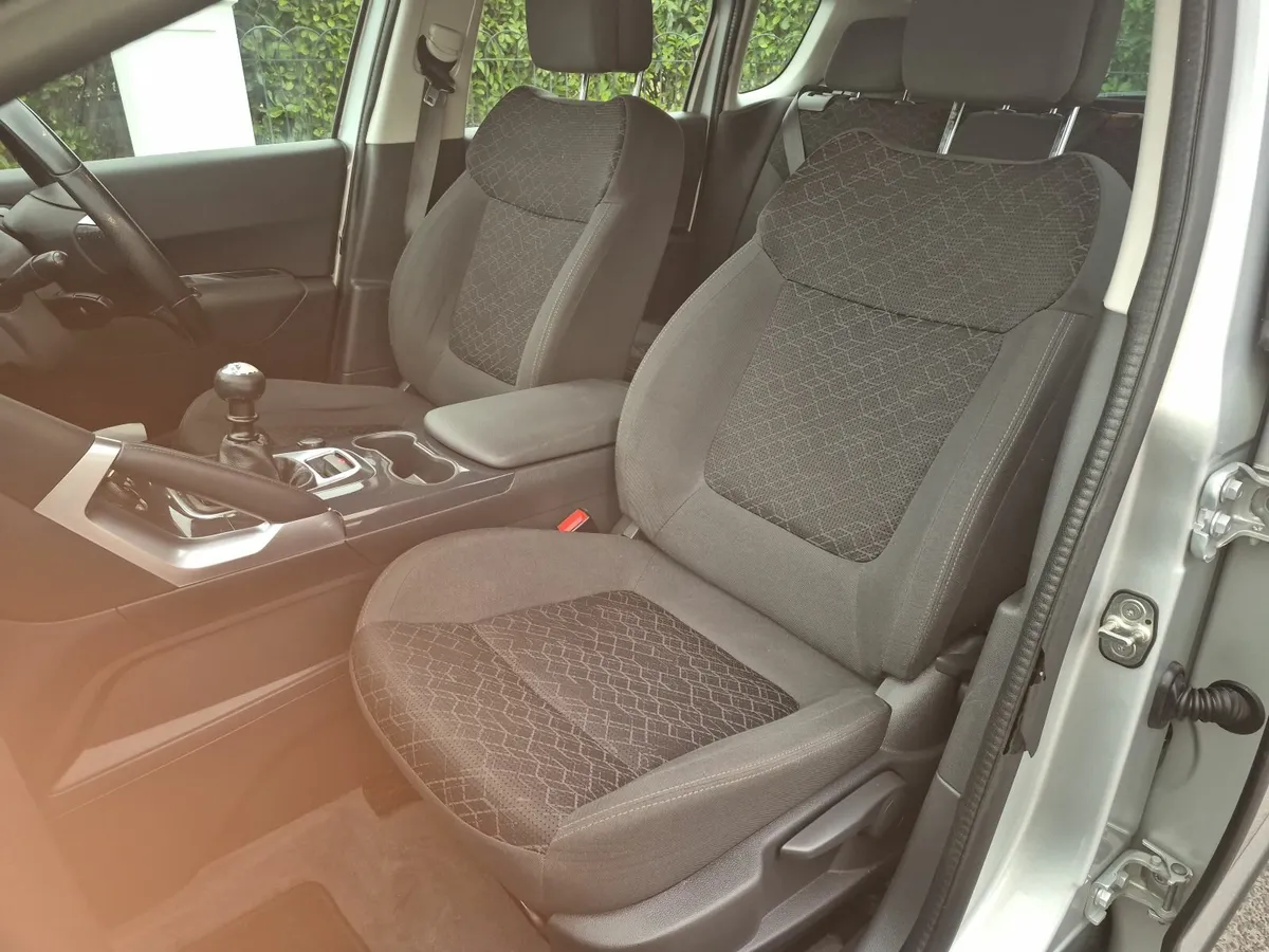 2015 PEUGEOT 3008 1.6 DIESEL MANUAL 6 SPEED - Image 4