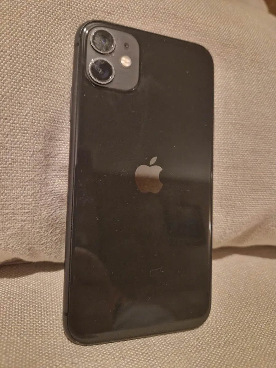 iPhone 11 Black 64GB
