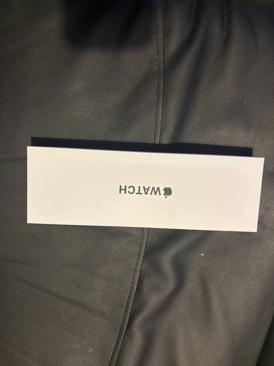 Apple Watch SE 3 - Image 2